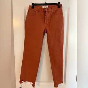 NWOT We The Free Rolling on the River cropped jeans raw hem sz 25 rust